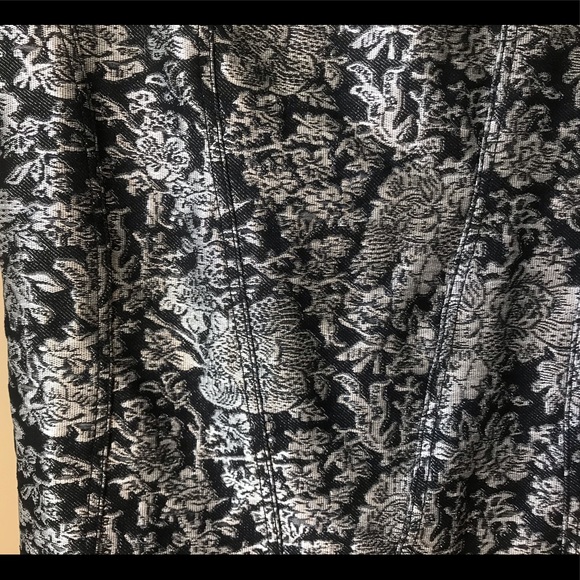 Cache Corset Tank Top - Picture 2 of 3